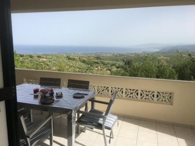 Kyparissia De Wandelboom Vrises (Kiparissia) Exterior foto